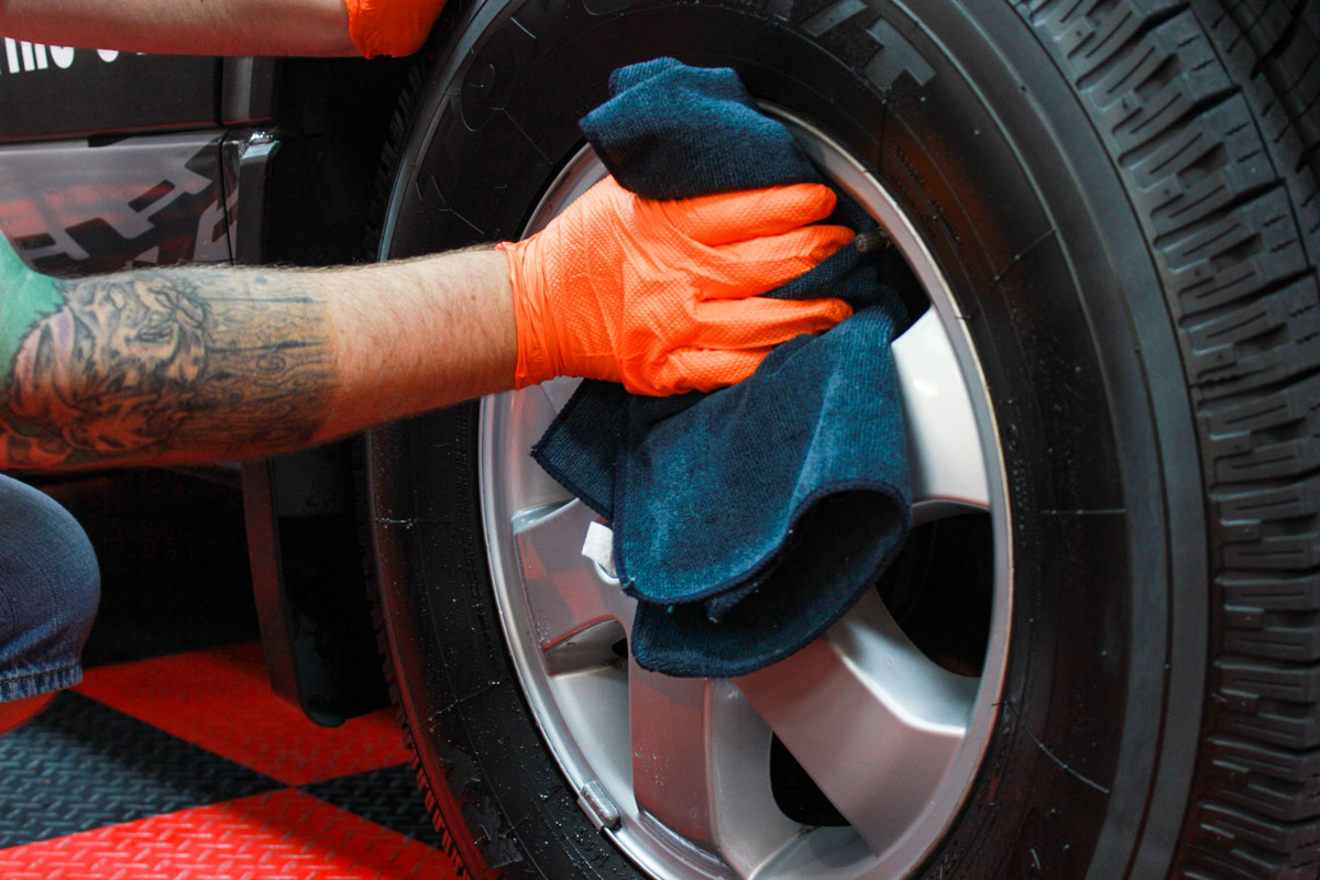 Dry the surface off to avoid waterspots. Enjoy your new smooth and glossy wheel or paint!